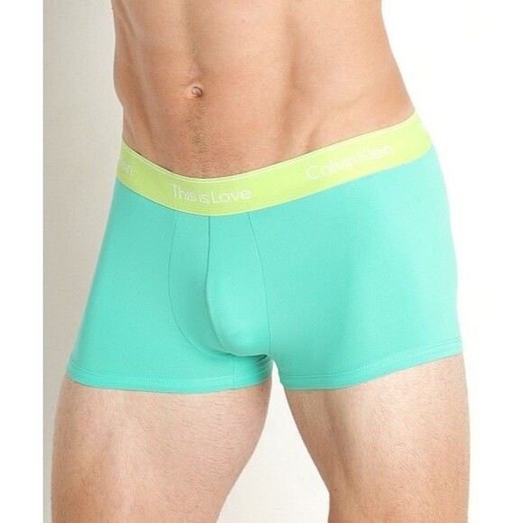 CALVIN KLEIN Boxer Briefs Mens Small Green Low Rise This is Love Pride - Picture 1 of 5